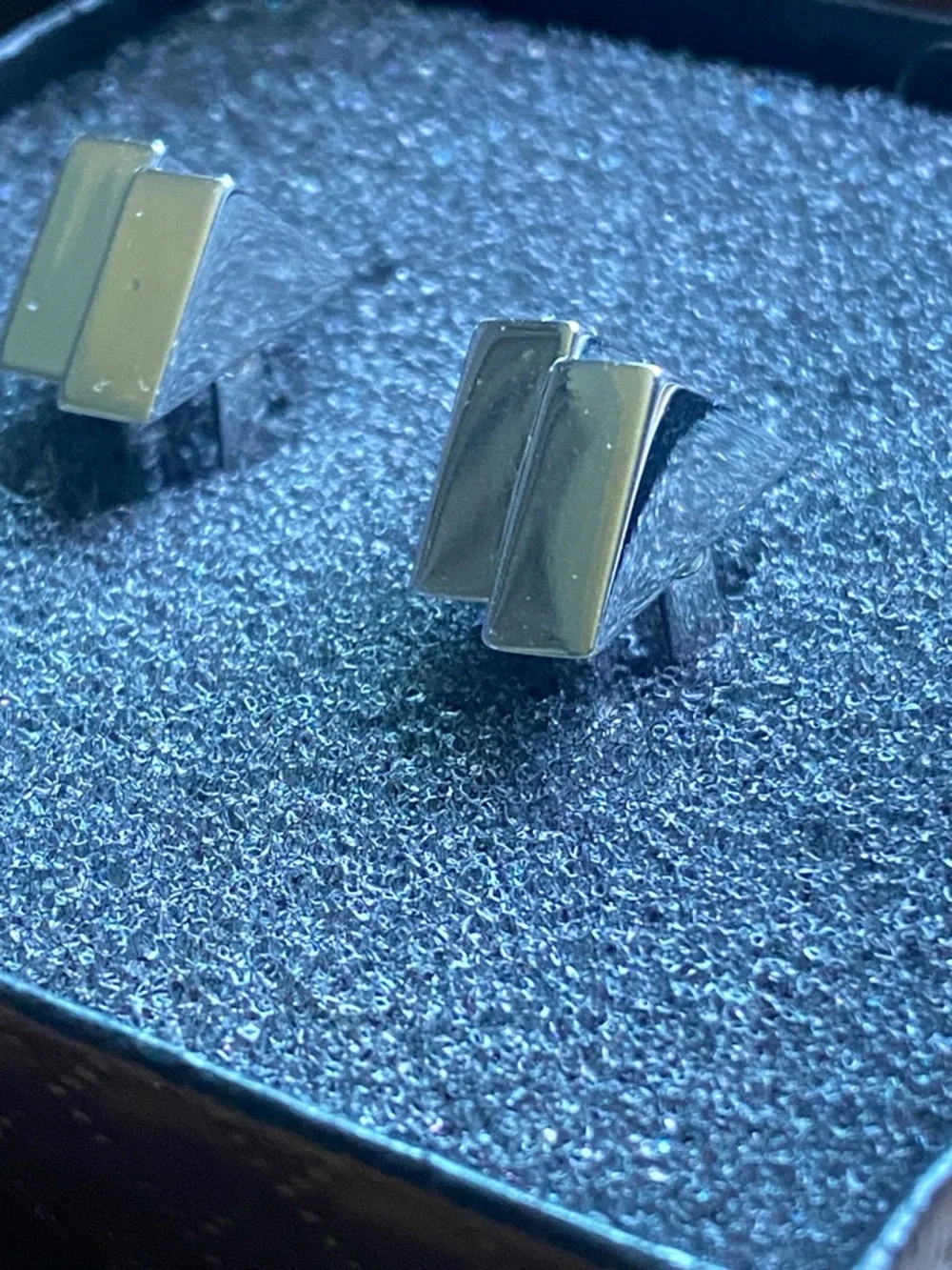 Vintage Hickok Men's Minimalist Silver-Tone Triagle Cufflinks 1950s-60s